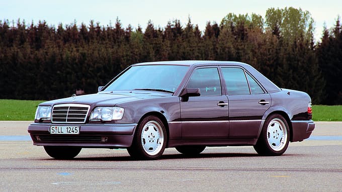 09/2024, Mercedes-Benz, W124, E-Klasse, 40 Jahre, Youngtimer, Oldtimer, 200E bis E500, 1984 bis 2009 Mercedes-Benz W124 (1984 bis 1995) E60 AMG Limousine