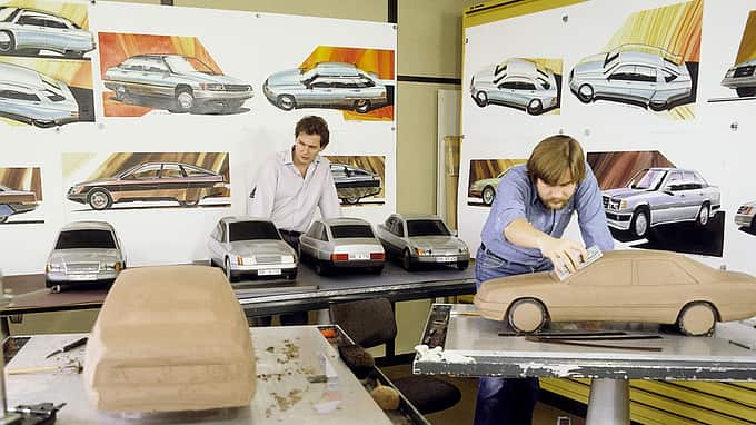 09/2024, Mercedes-Benz, W124, E-Klasse, 40 Jahre, Youngtimer, Oldtimer, 200E bis E500, 1984 bis 2029 Mercedes-Benz W124 (1984 bis 1995) Modellbau