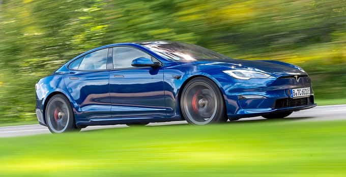 Tesla Model S Plaid