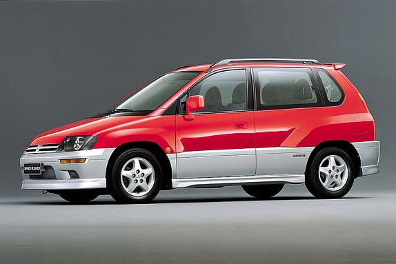 Mitsubishi Space Runner