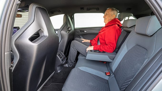 Cupra Leon Sportstourer, Fond