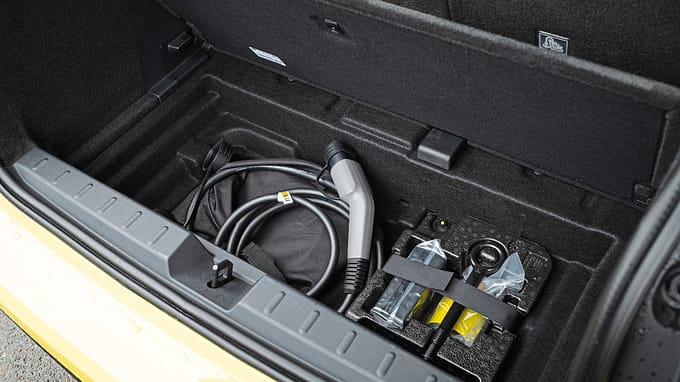 Mini Cooper E, Kofferraum