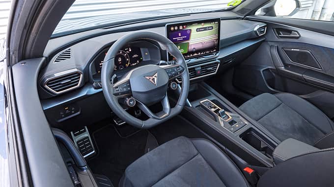 Cupra Formentor TDI, Cockpit