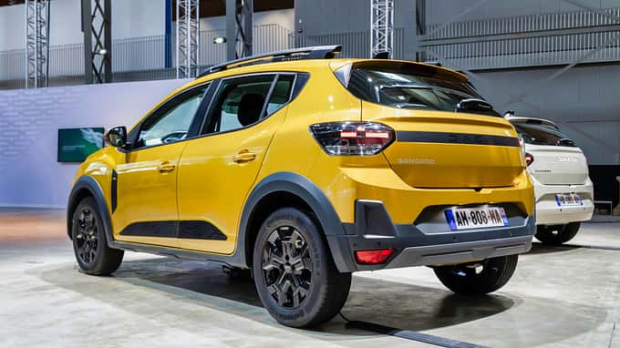 10/2025 Dacia Sandero und Stepway Facelift Modelljahr 2026