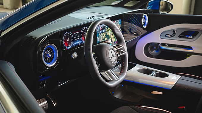 Mercedes CLA, Cockpit