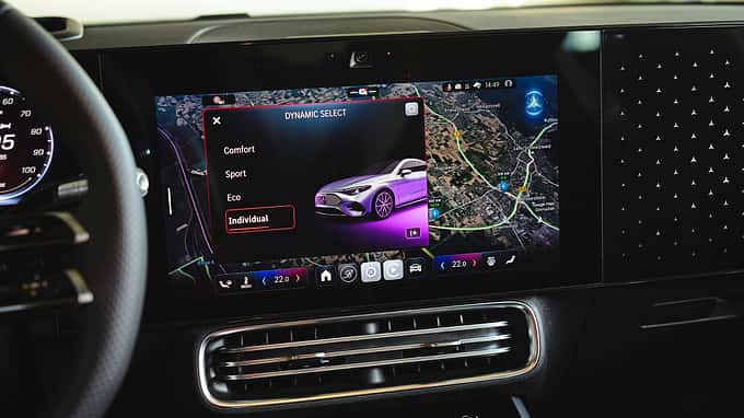 Mercedes CLA, Display