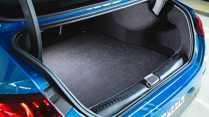 Mercedes CLA, Kofferraum