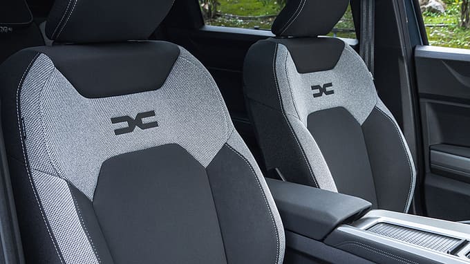 Dacia Bigster Hybrid-G 150 4x4, Frontsitze