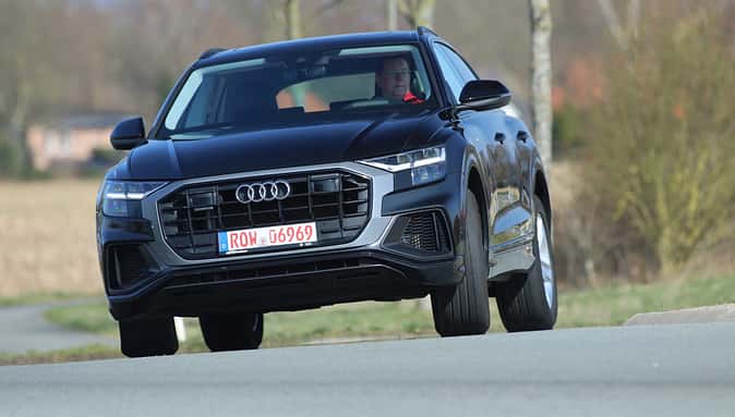 gebrauchtwagen, gebraucht, second hand, audi, q8, sq8, e-tron, etron, werkstatt, hebebühne, autohaus, handel, händler, vw, vag, gebrauchtkauf Gebrauchtwagencheck Audi Q8