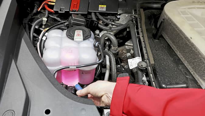 gebrauchtwagen, gebraucht, second hand, audi, q8, sq8, e-tron, etron, werkstatt, hebebühne, autohaus, handel, händler, vw, vag, gebrauchtkauf Gebrauchtwagencheck Audi Q8
