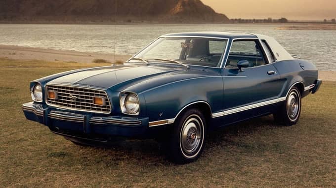 1975 Ford Mustang II Bright Blue