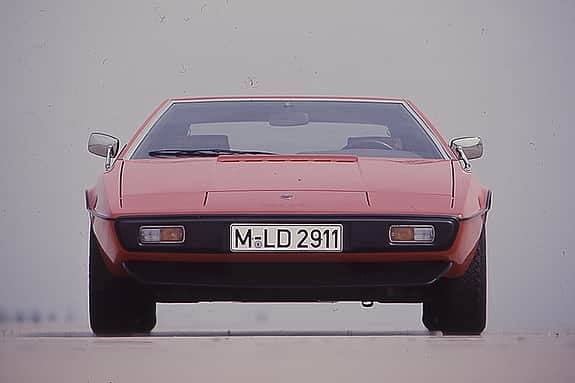 Ferrari 308 GT4 und Lotus Esprit