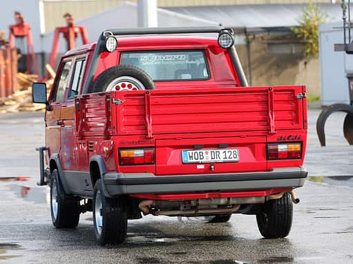 Der Syncro-Allradantrieb wurde von Steyr-Daimler-Puch entwickelt und gebaut, auch die Endmontage mit den von VW zugelieferten Teilen erfolgte in Graz.