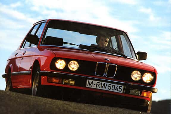 BMW M5 E28