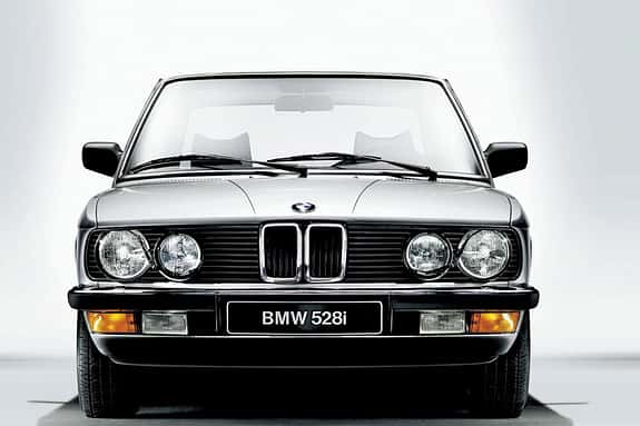 BMW M5 E28