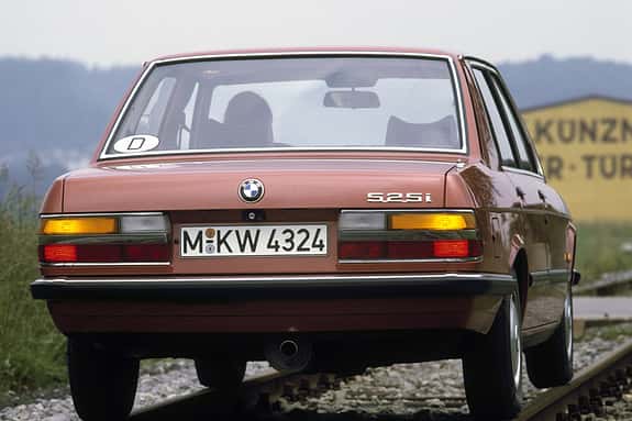 BMW 5er E28