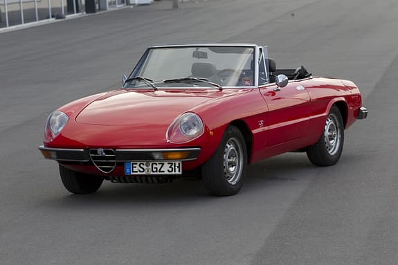 Alfa Romeo Spider Fastback