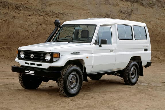 Toyota LandCruiser J7, HZJ75, 1993