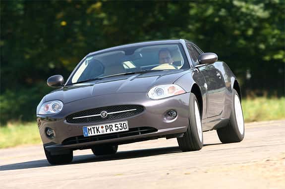 Jaguar XK Coupé