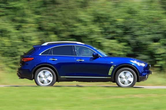 Infiniti FX30d GT Premium, Seitenansicht