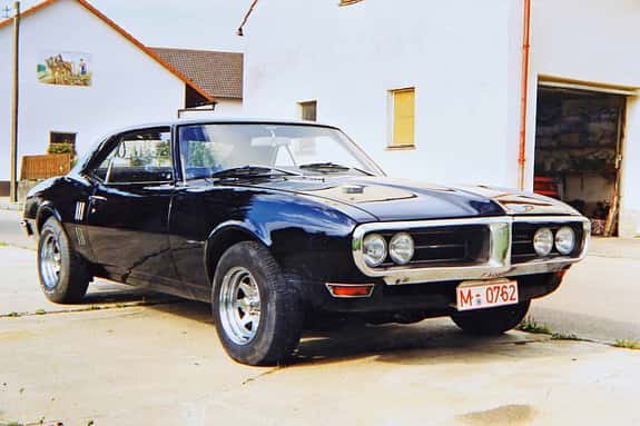 Pontiac Firebird 400 Coupe Serie 223, Frontansicht