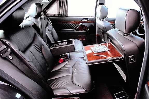 Mercedes S-Klasse, W140, Fond, Rückbank, klapptisch