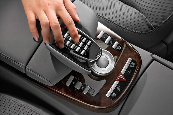 Mercedes S-Klasse, W221, Mittelkonsole, Kontrolleinheit