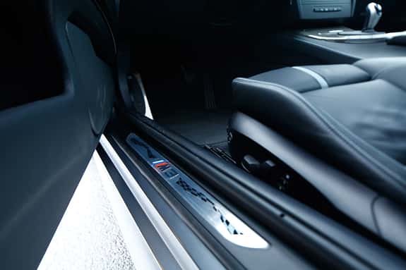 BMW M3 Coupé  E92, Fußleiste