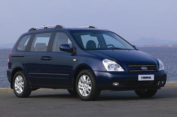 Kia Carnival 