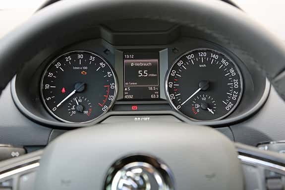 Skoda Octavia Greenline, asv1514, Fahrbericht Skoda Octavia Greenline, Rundinstrumente