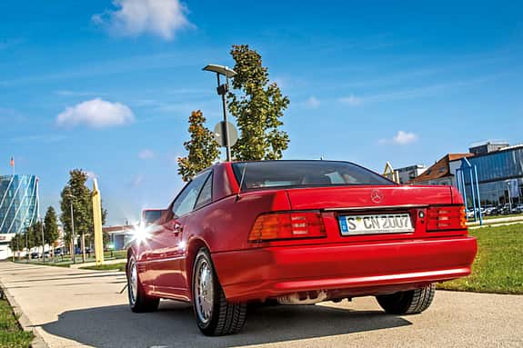Mercedes 500 SL (R129), Heckansicht