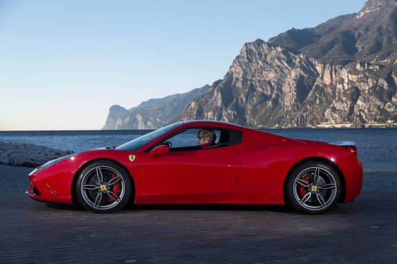 Ferrai 458 Speciale A, ams0415, Fahrbericht Ferrai 458 Speciale A, Seitenansicht, Verdeck schließt
