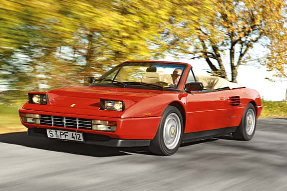 Ferrari Mondial, Seitenansicht
