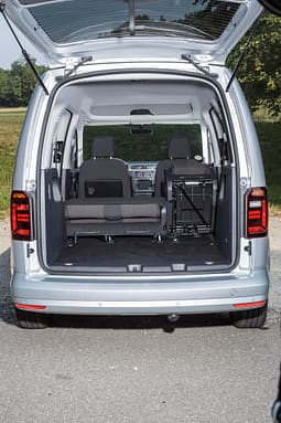 VW Caddy 2.0 TDI, Kofferraum, Sitze umklappen