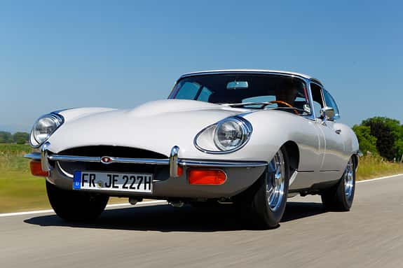 Jaguar E-Type Serie 2 Coupé, Frontansicht