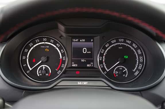 Skoda Octavia Combi RS 2.0 TDI 4x4, ams0616, Vergleich Skoda Octavia Combi RS 2.0 TDI 4x4, Rundinstrumente