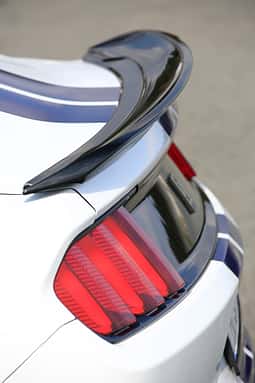 Shelby GT350 Mustang, Heckspoiler