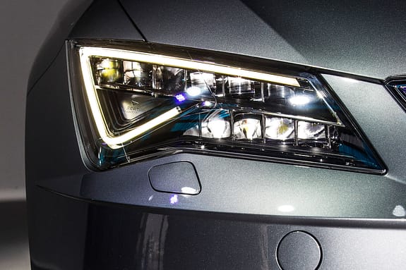 Seat Leon Facelift 2016 Sperrfrist 19.10. 19.00 Uhr