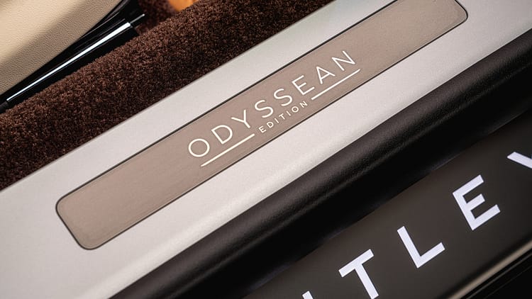 Bentley Flying Spur Odyssean Edition Hybrid 2021