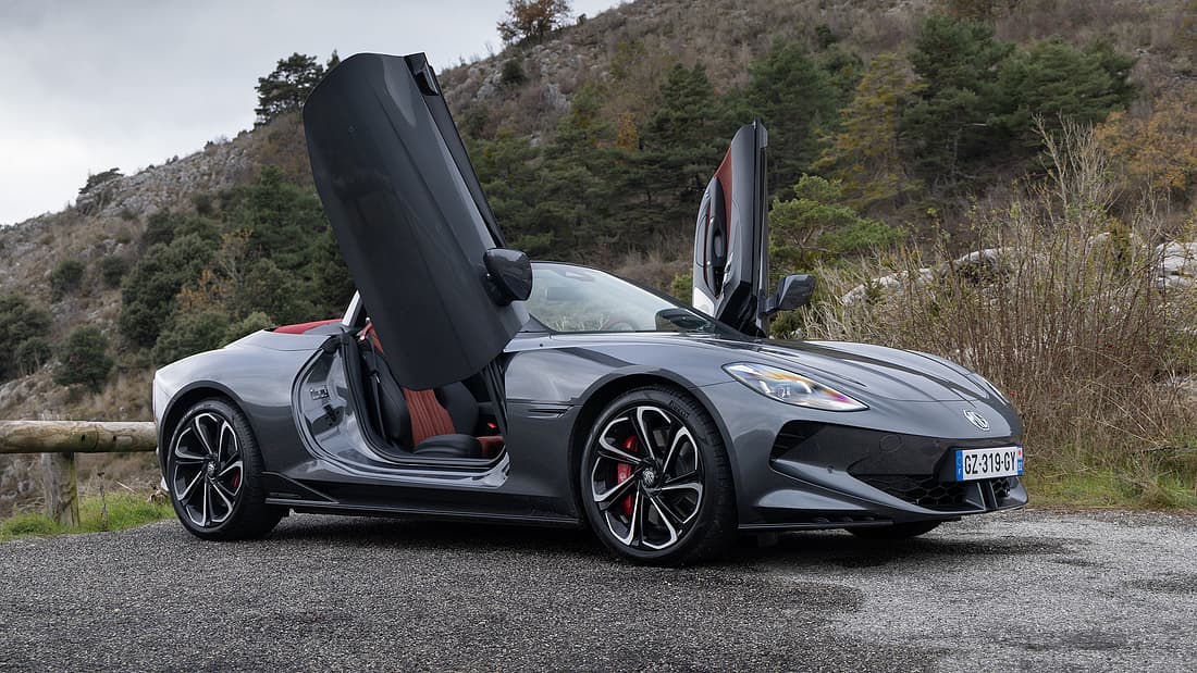 MG Cyberster noch sportlicher: MG liebäugelt mit Leichtbau-Roadster