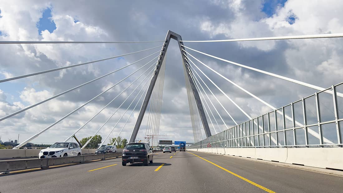 Eis- und Schnee-Abstürze auf Rheinbrücke: So will die Autobahn GmbH die Gefahr bannen
