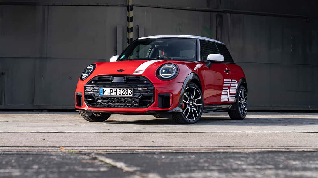 Mini 1965 Victory Edition: Sondermodell krönt Minis Rallye-Erfolge