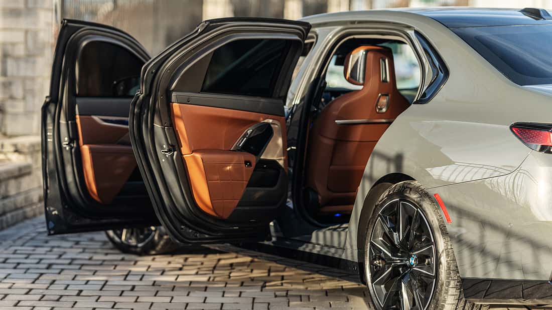 Inkas macht den BMW 760i zur Panzerlimo: BMW 7er als Bodyguard
