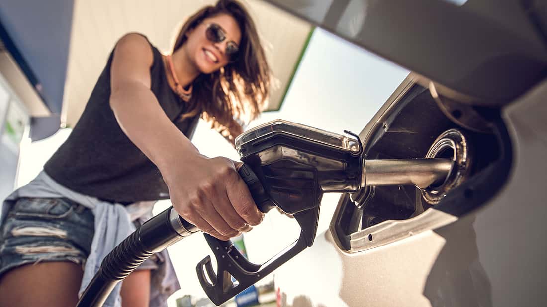 Keine Belastung durch hohen Spritpreis: So wenig arbeiten wir für 1 Liter Sprit