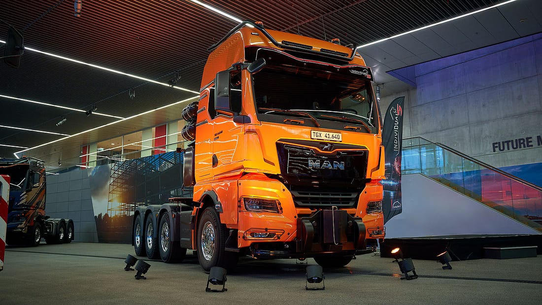 MAN TGX 41.640 8x4/4 : Der schleppt bis zu 250 Tonnen weg