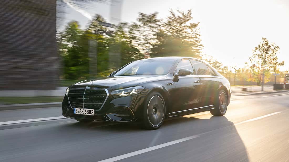Mercedes S-Klasse Facelift Erster Fahrtest: Grandioser V8, doch ein Rückschritt verwundert