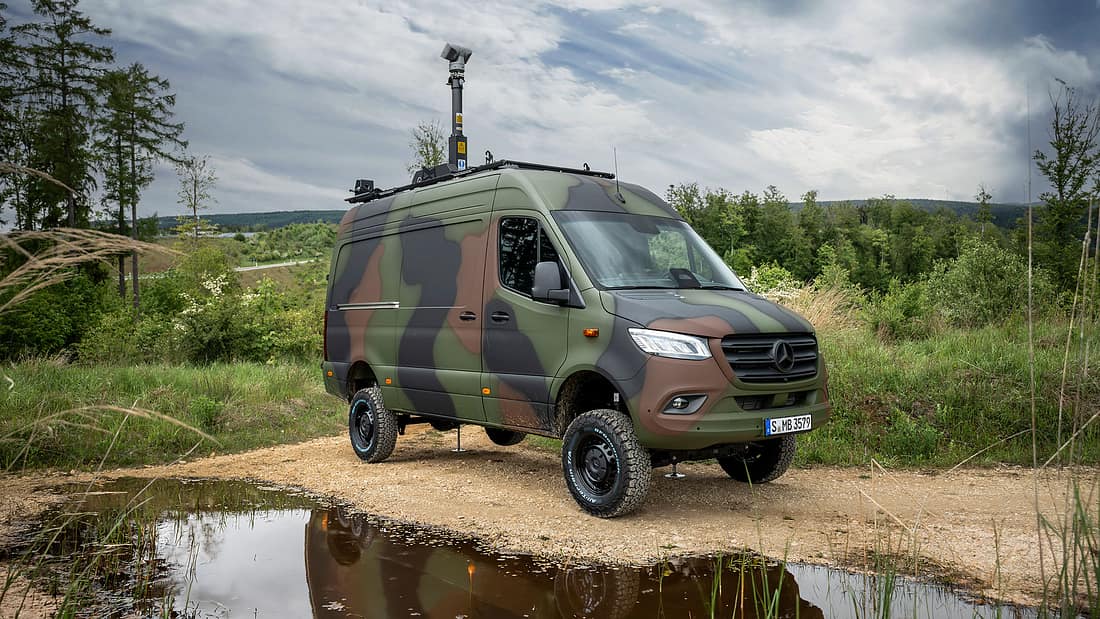 Sprinter als neuer Drohnenjäger: Militär made by Mercedes