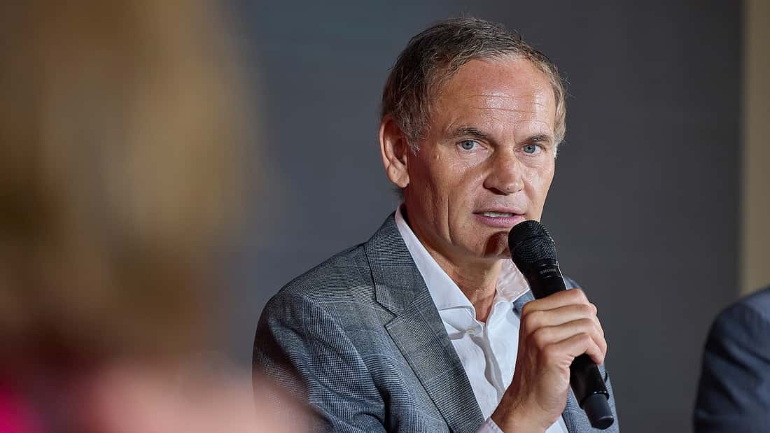 VW-Chef Blume plant radikalen Konzernumbau: 100.000 Stellen weg, 4 Werke dicht