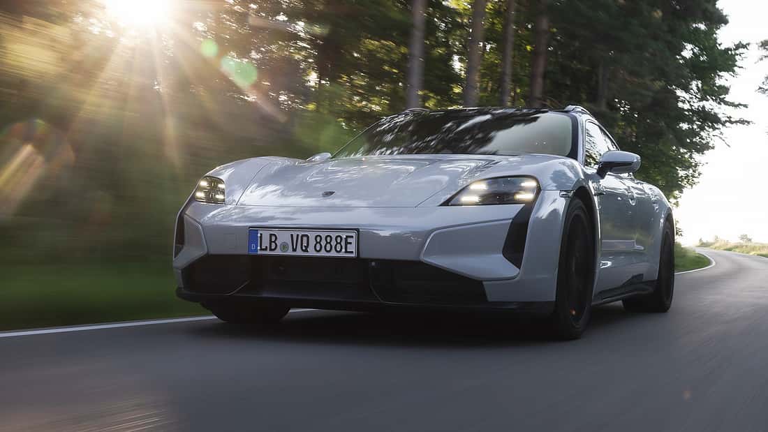 Porsche Taycan Sport Turismo Turbo S Fahrtest: Wirklich Verbrenner-Feeling im neuen Taycan?