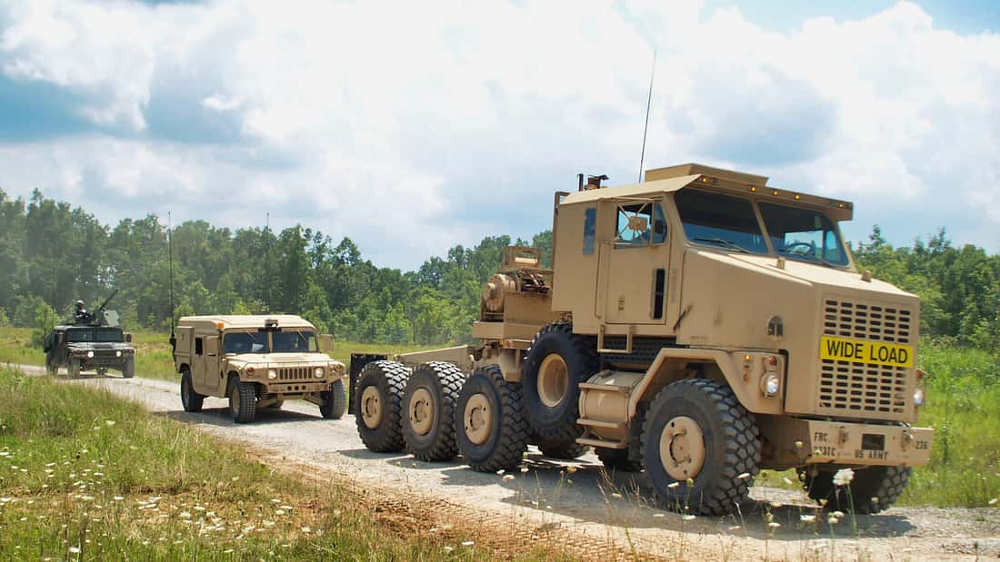 7-Gang-Automatik für 100 Tonnen: Wie der Oshkosh HET A1 seinen Antrieb vereinfachte